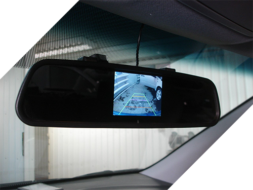 Зеркало-монитор для отображения изображения с камеры заднего вида